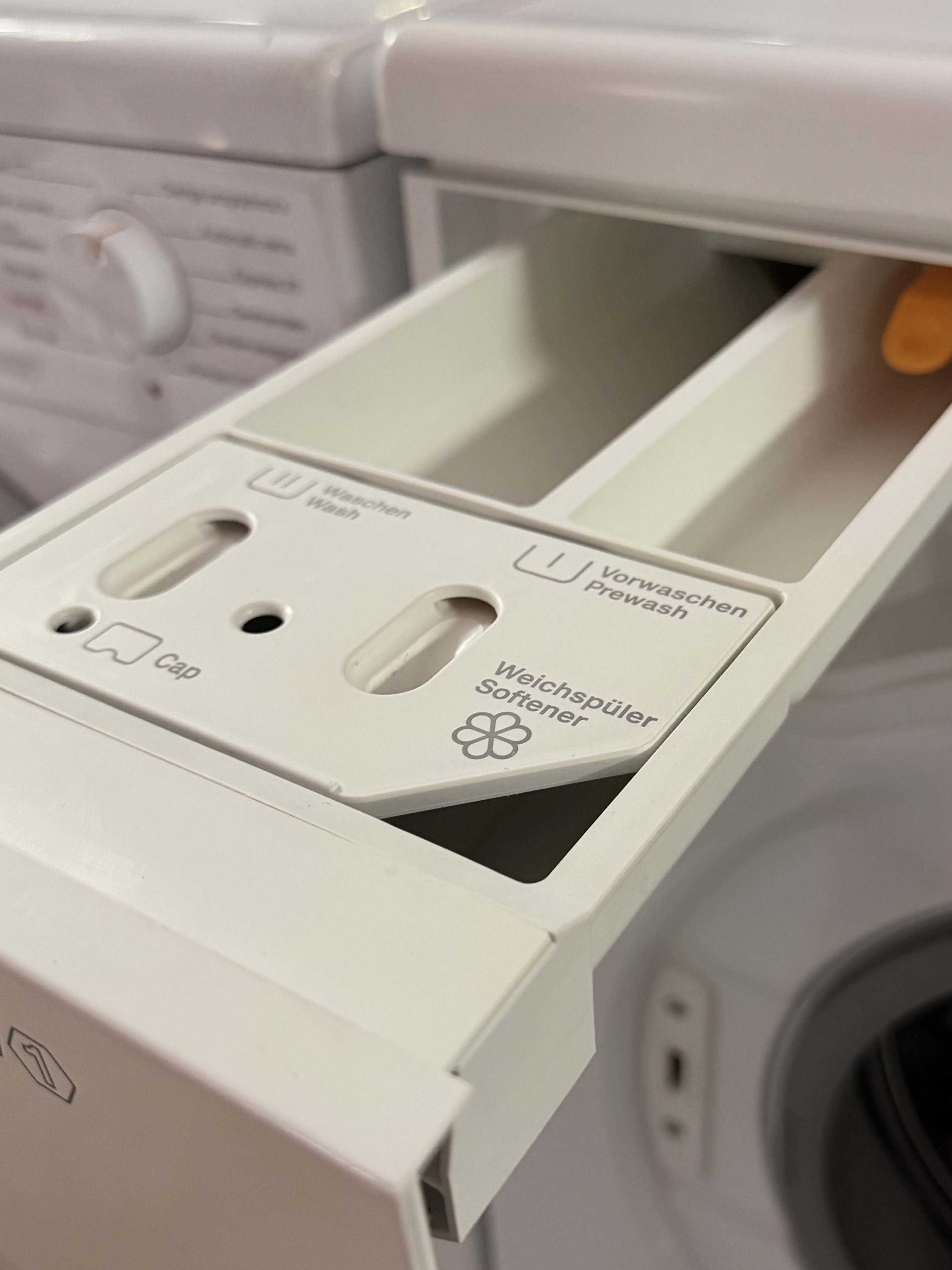 Miele WKF120 — продуктова снимка