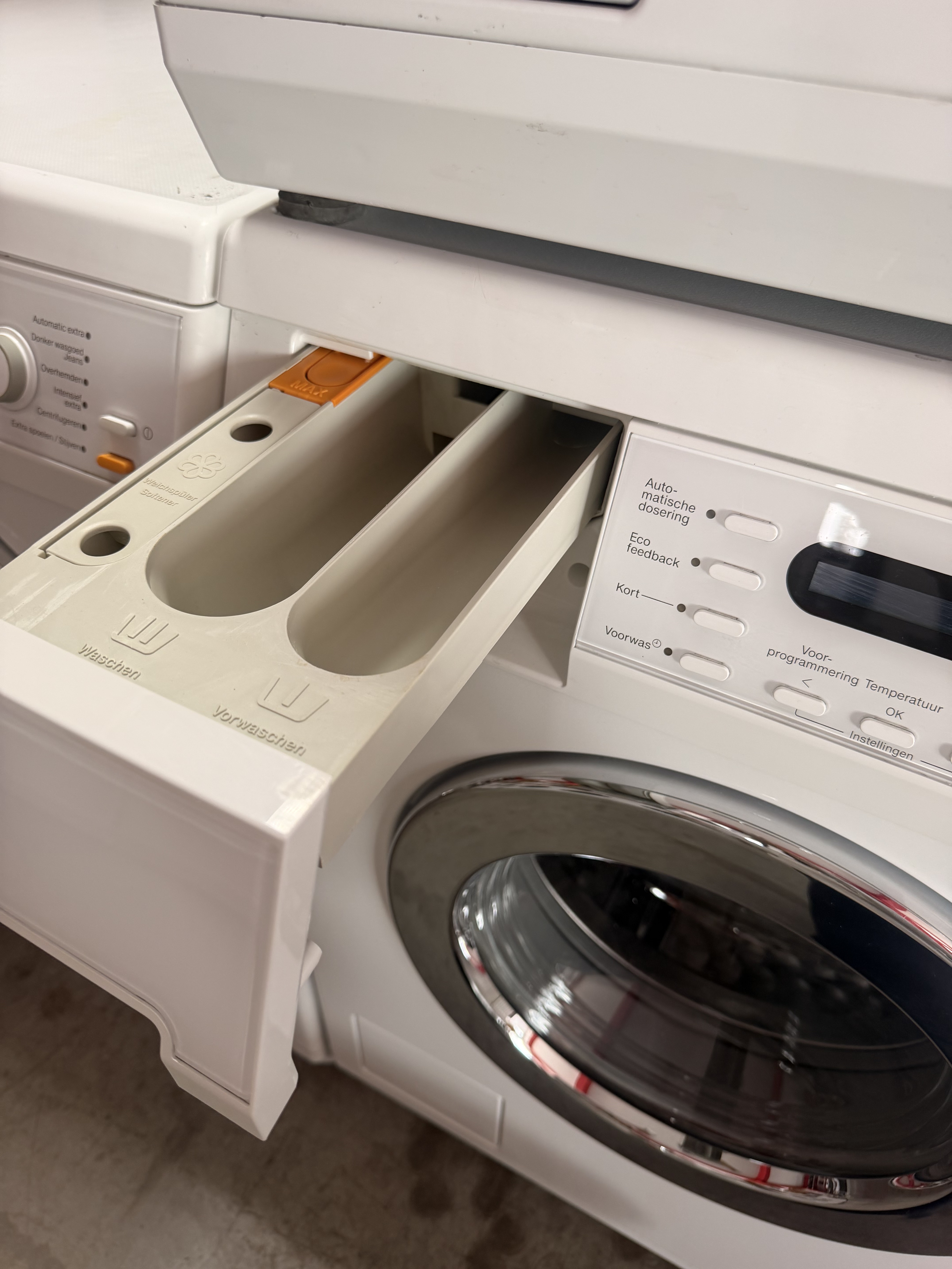 Miele V 5849 — продуктова снимка