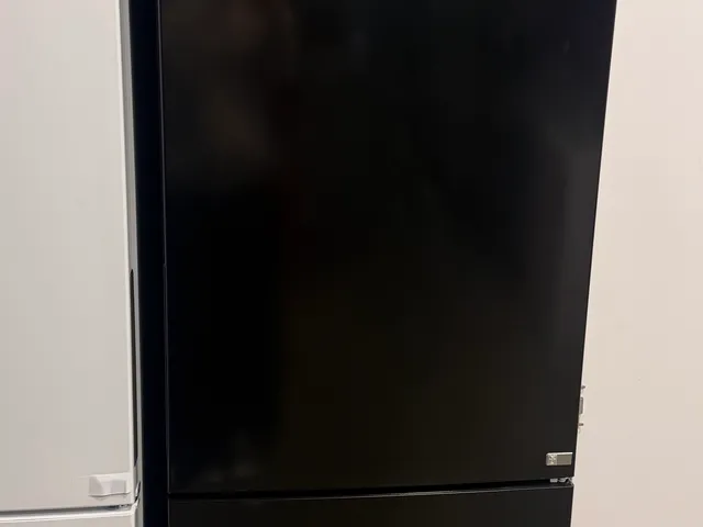 TEKA RBF 44630 WH — продуктова снимка